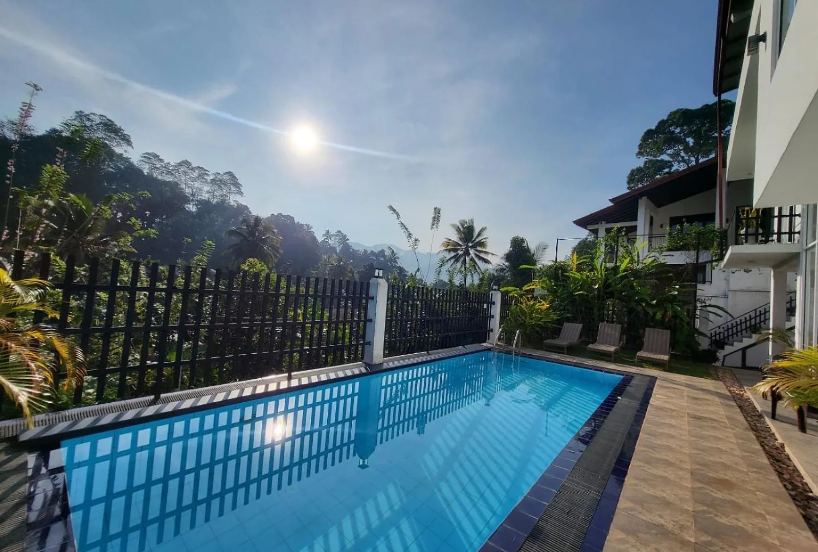 De Paris A Kandy location
